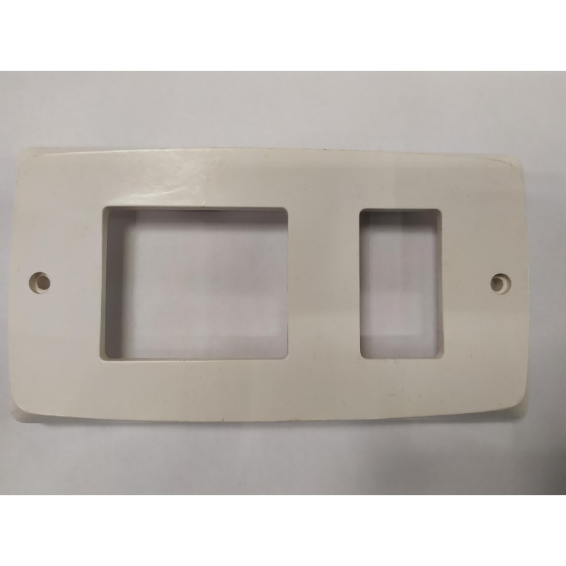 PLACA 2 ELEMENTOS 1 DOBLE MAS 1 NORMAL EUNEA 3078-B