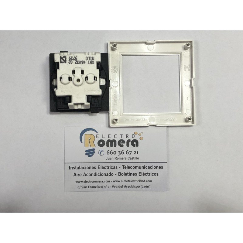 BASE 2P 10/16A 250V BLANCO EUNEA NILO 46032.02