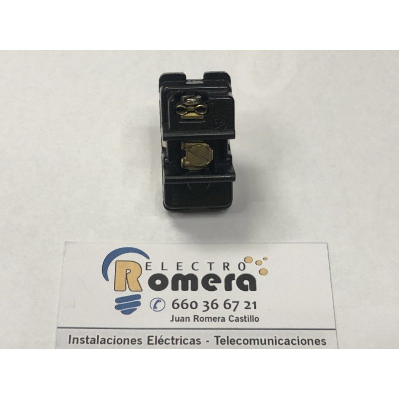 PULSACOR CON SIMBOLO DE BOMBILLA MARFIL SERIE IMPACT 9420