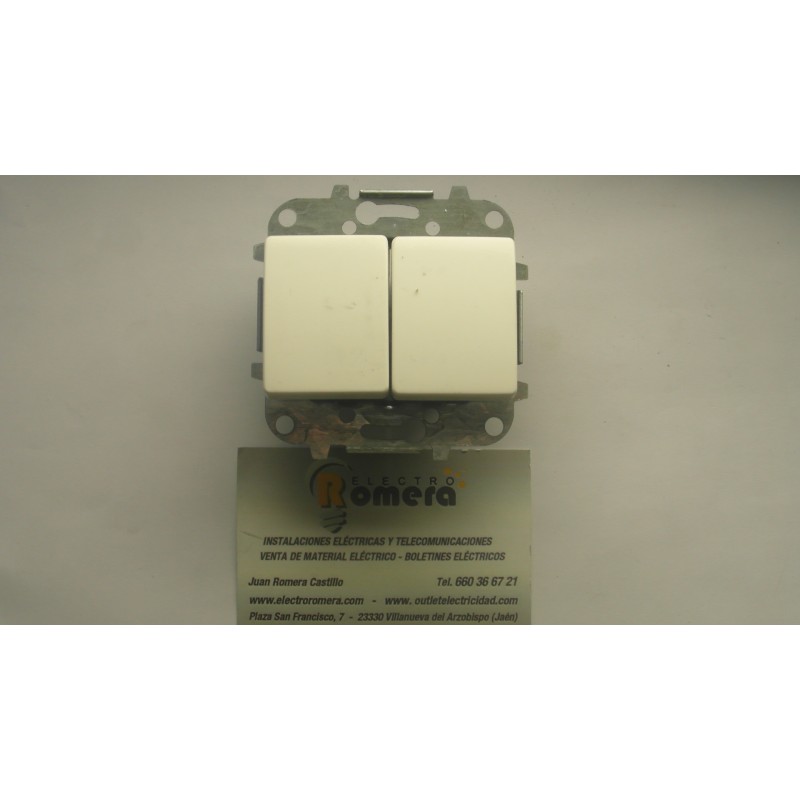 DOBLE CONMUTADOR DE CRUCE 10A 250V SERIE SIGNO BLANCO ALPINO