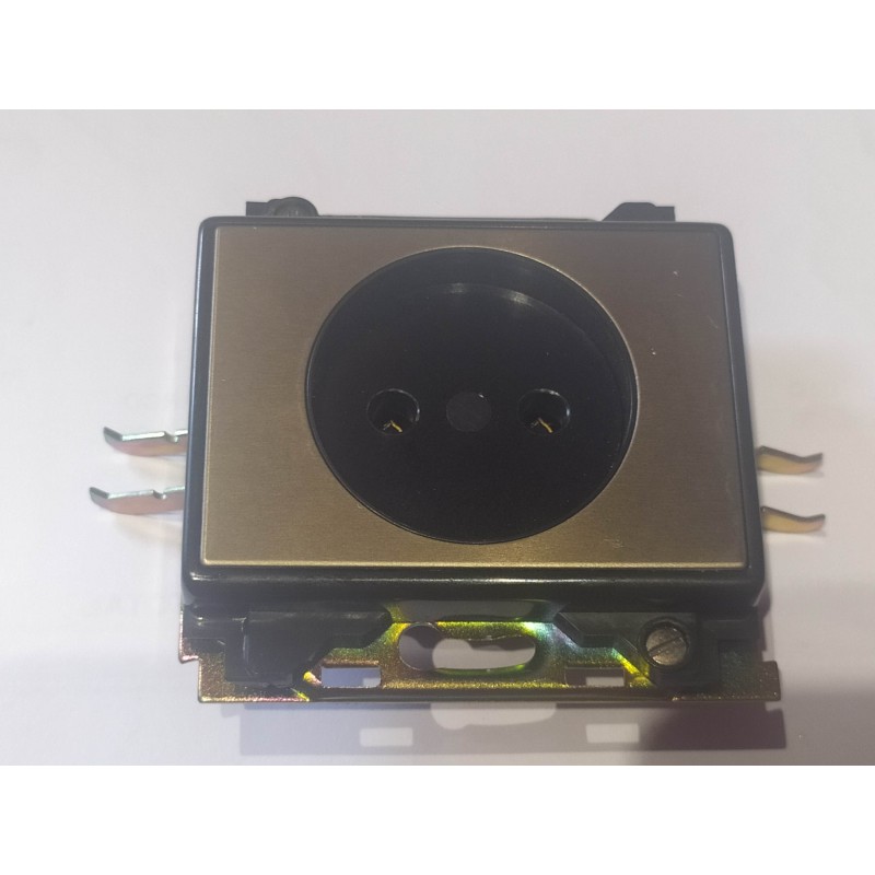 ENCHUFE BIPOLAR BRONCE 15501 REANCONDICIONADO