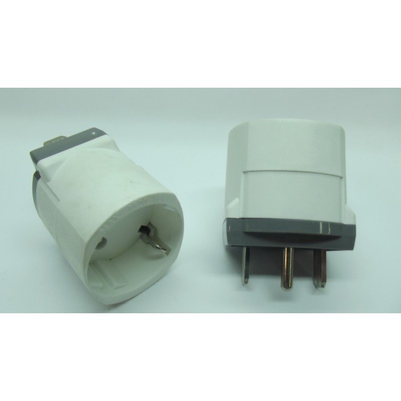 ADAPTADOR BIPOLAR MAS TT METROPOLIS 16 A 2P MAS TTL SHUCKO 3042-B