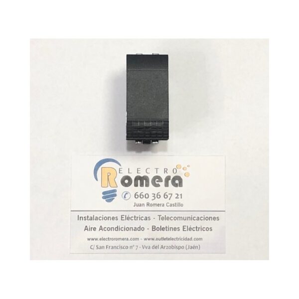 PULSADOR NC L4034 BTICINO LIVING 10A 250V 1 PULSADOR NC L4034 BTICINO LIVING 10A 250V