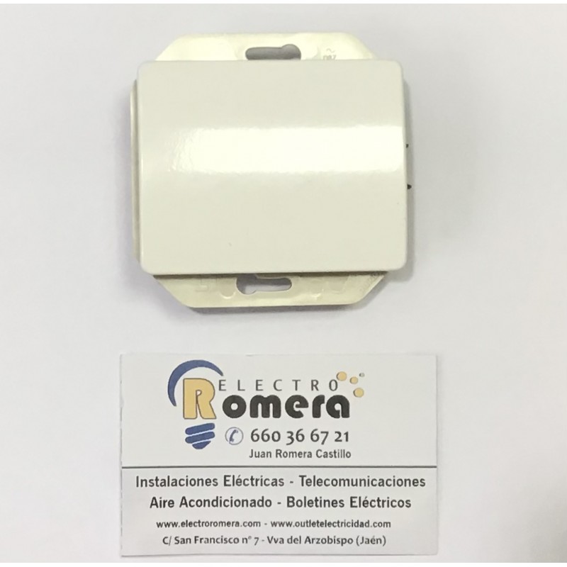 PLACA CIEGA BLANCO 10A 250V 718 42 LEGRAND DECOR