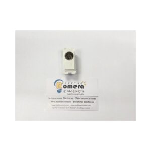 TOMA TV BLANCO PLASTIMETAL