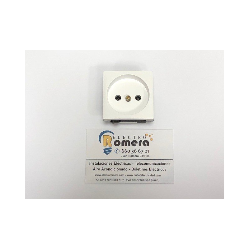 BASE 2P 10/16A 250V SM 100 BLANCO POLAR 40032.18