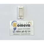 CONMUTADOR BLANCO SIMON 24