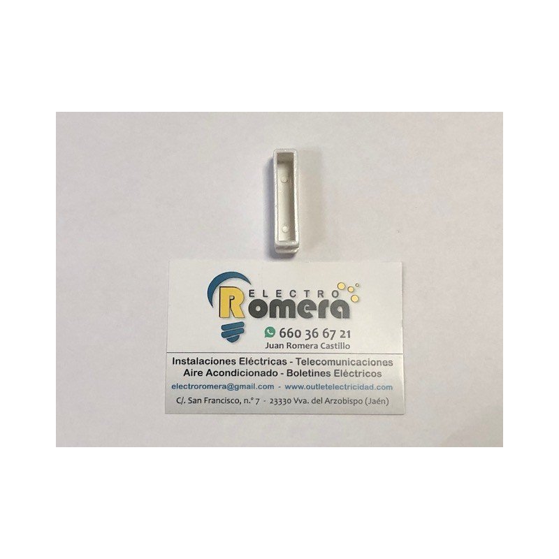 TAPA CIEGA BLANCA BJC LINEAL PEQUEÑA