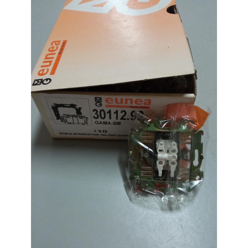 DOBLE INTERRUPTOR 10A CON GARRAS GAMA SM 30112.99