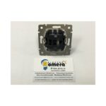 CRUZAMIENTO CON LUMINOSO LEGRAND GALEA CON LUMINOSO