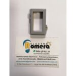 PLAQUITA ACOPLAMIENTO PARA MECANISMOS SERIE LINEAL EN COLOR GRIS REF. 3097