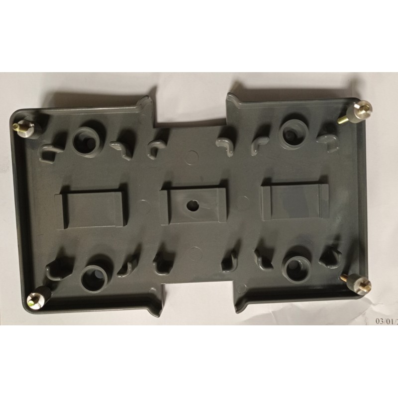 ZOCALO SUPERFICIE PARA 3 ELEMENTOS EUENEA 3103 GRIS