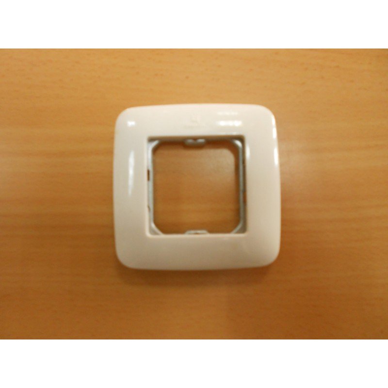 PLACA 1 MODULO BLANCO ( ANTIGUO ) REF.27601-35