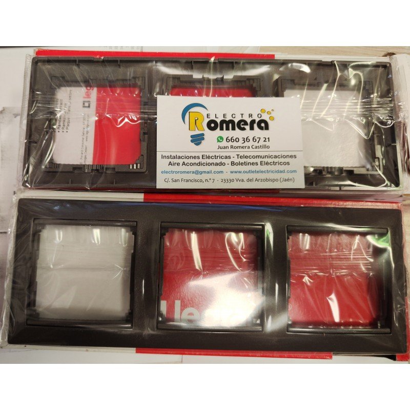 MARCO DE 3 ELEMENTOS LEGRAND 7770 03 GRIS TIERRA 1 MARCO DE 3 ELEMENTOS LEGRAND 7770 03 GRIS TIERRA