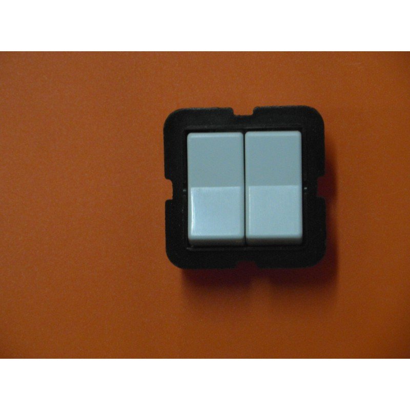 INTERRUCTOR+ CONMUTADOR 60-61