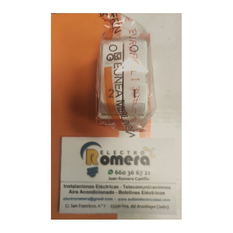 INTERRUCTOR UNIPOLAR DOBLE MANDO 16 A 380 V 3004N-B