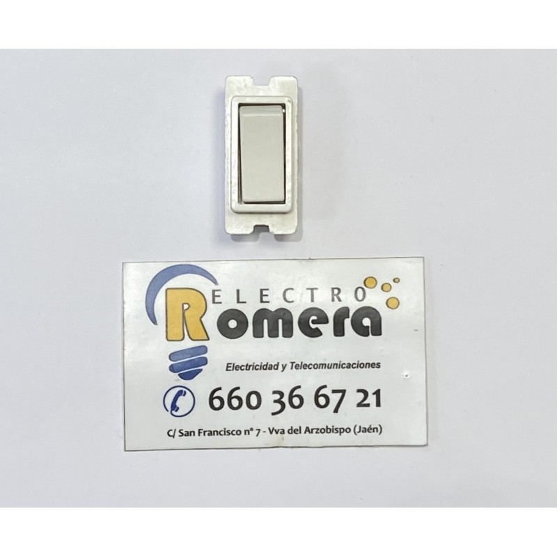 CONMUTADOR BLANCO SIMON 24