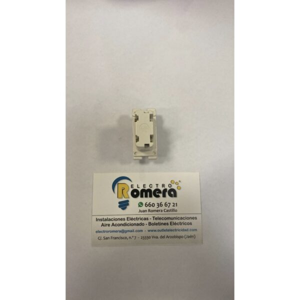 PORTAFUSIBLE BLANCO SIMON 24 24000 2 PORTAFUSIBLE BLANCO SIMON 24 24000